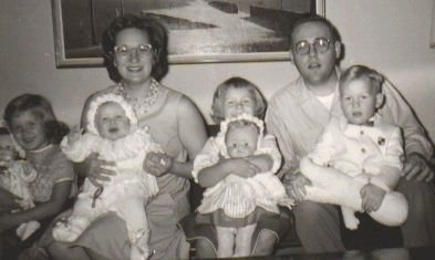 babyfam2.gif